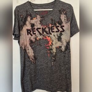 Mens Reckless Flame Design T Shirt Size Large